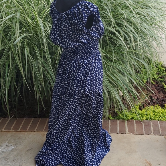 Ana & Rosa blue white bird dress - Picture 4 of 9